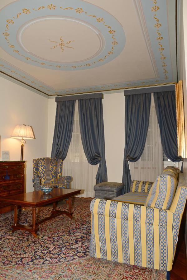 Bed and Breakfast Palazzo Finati à Alba  Extérieur photo