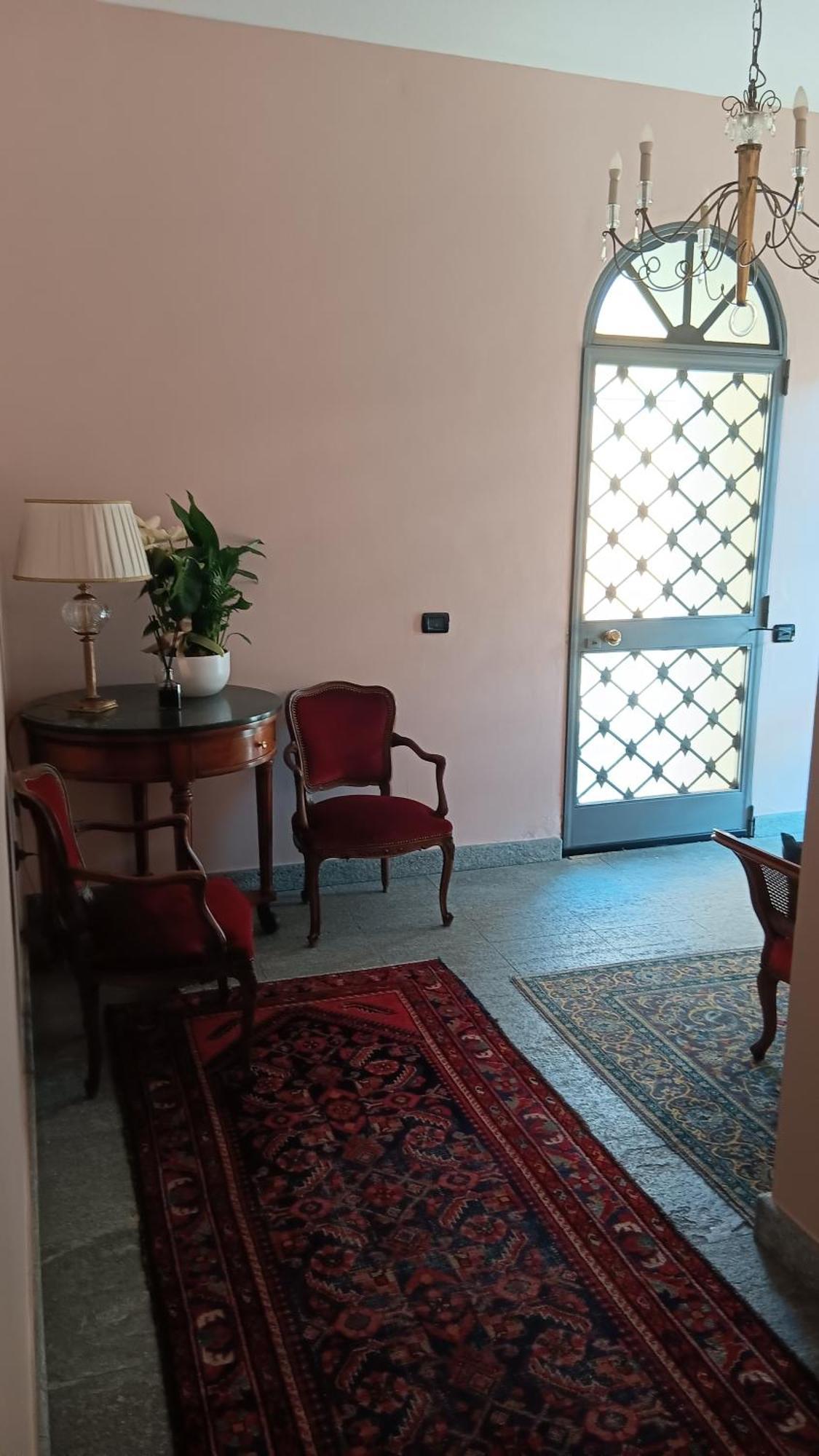 Bed and Breakfast Palazzo Finati à Alba  Extérieur photo